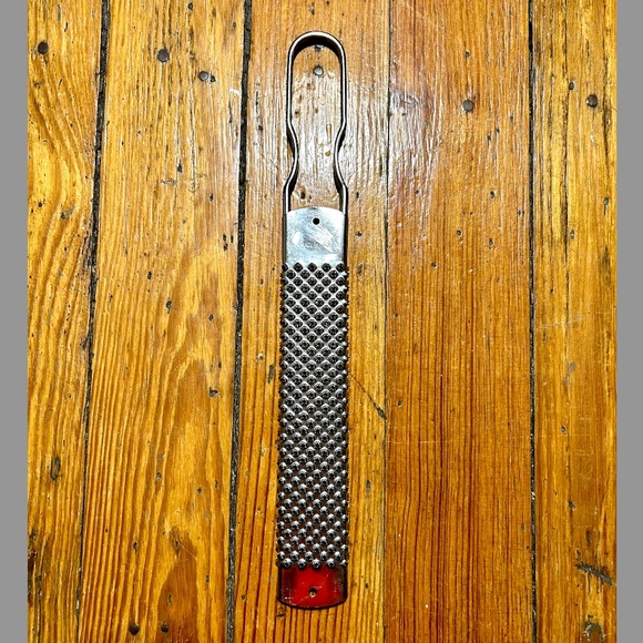 Vintage INOX Italy Classic Zester/ Cheese Grater - Picture 1 of 4